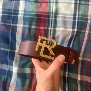 Ralph Lauren purple label brown belt. Size is 32. Used and good condition.